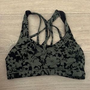 Lulu lemon sports bra